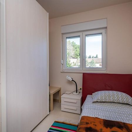 Apartment Manto Free Parking ロヴィニ エクステリア 写真